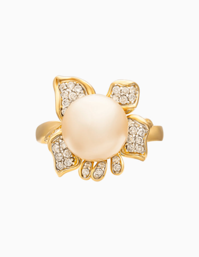 Golden South Sea Pearl Daffodil Flower Ring with Diamond Petals