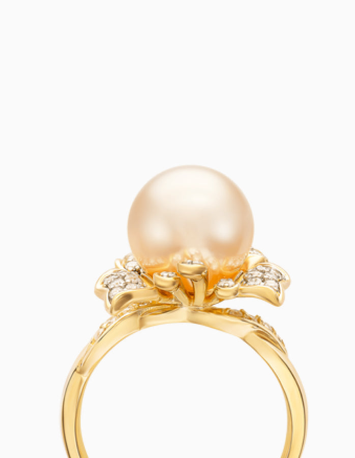 Golden South Sea Pearl Daffodil Flower Ring with Diamond Petals